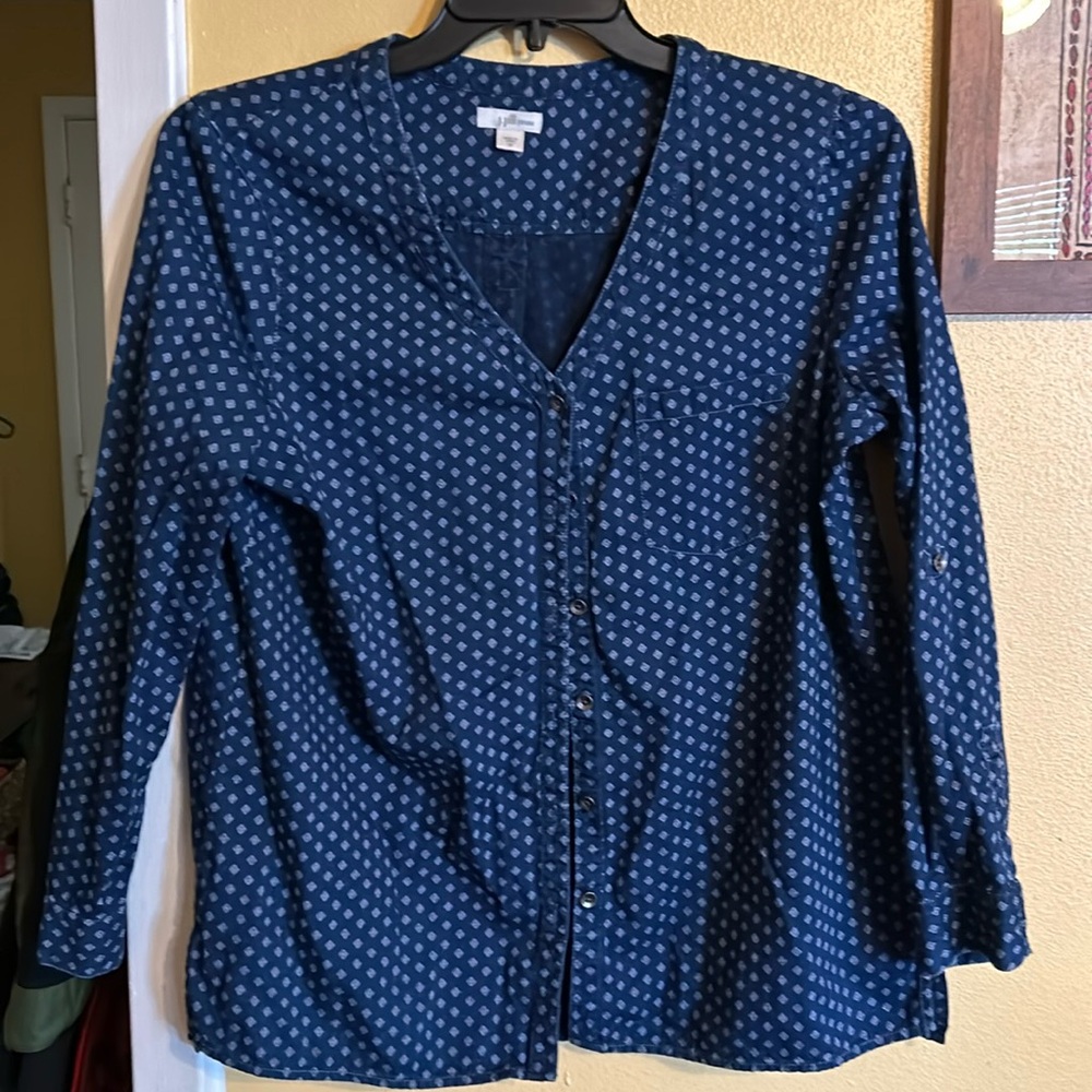 Women’s J.Jill Demin V-Neck Size MediumShirt